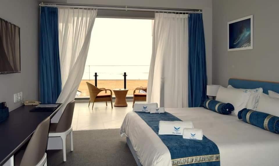 Blue Whale Hotels Walvis Bay Extérieur photo